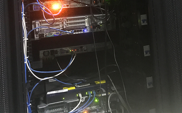 游戏被攻击时服务器应该如何防御_高防御服务器 游戏被攻击时服务器应该如何防御_高防御服务器